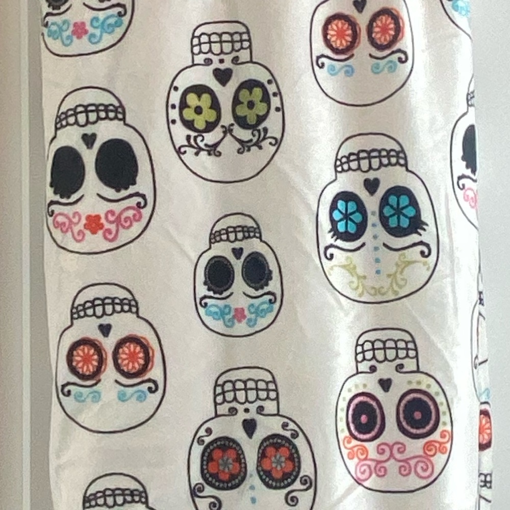 Halloween Blanket Throw Sugar Skull Sherpa 50”x70” - Picture 7 of 7
